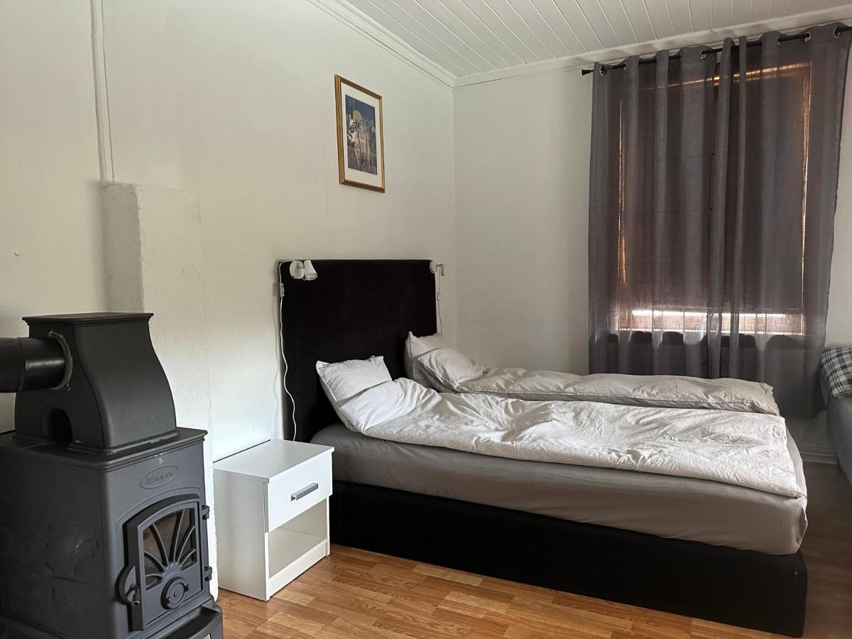 Oslo House, Nedre Kjellerstuvei, First Floor, Twin Room Лиллештром Экстерьер фото